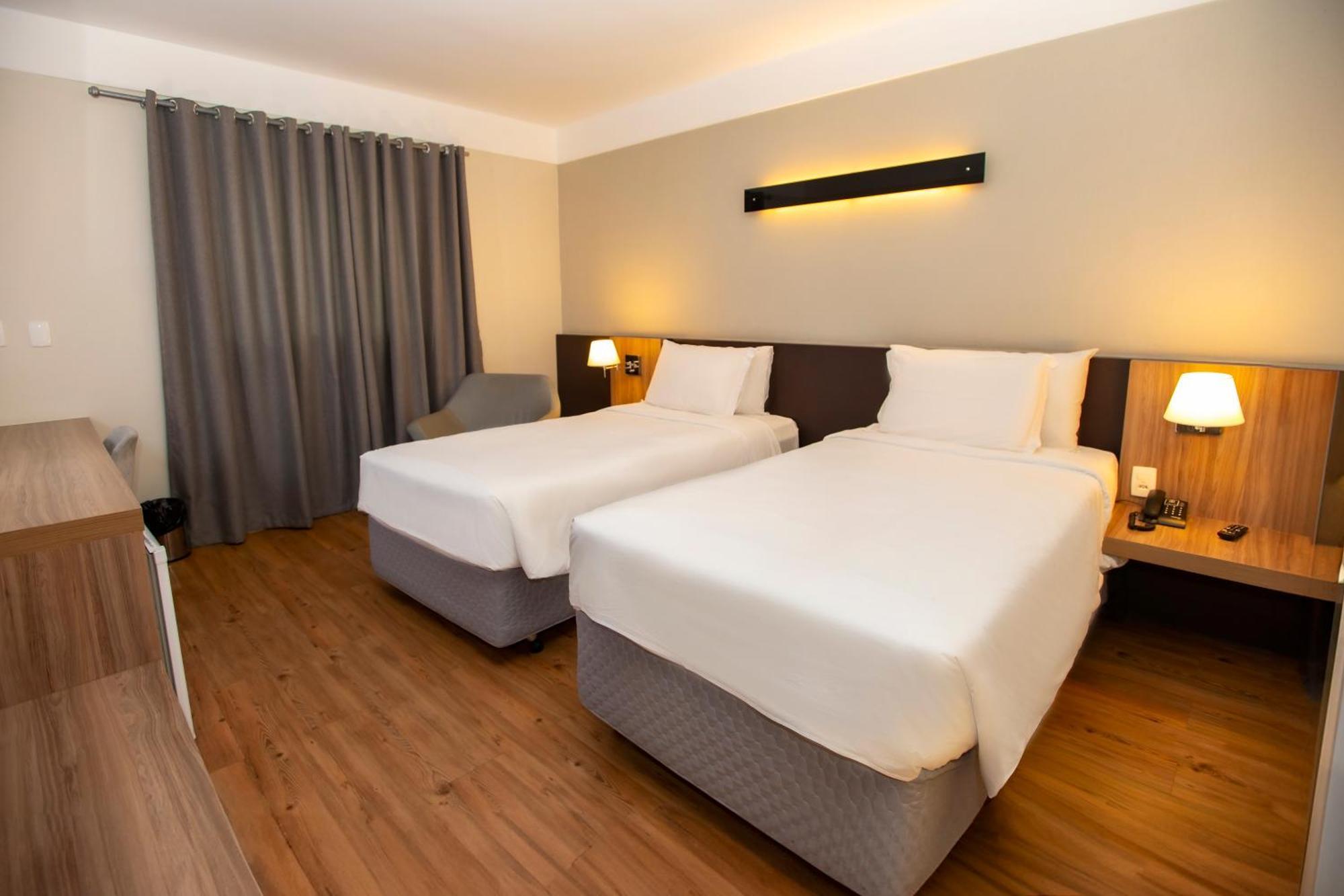 Delmond Hotel Cuiabá Esterno foto